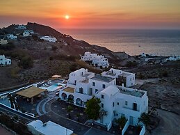 Nuvia Suites