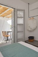 Nuvia Suites