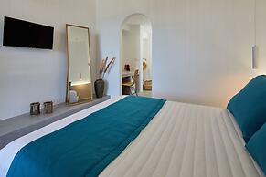 Nuvia Suites