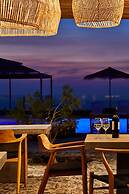 Nuvia Suites