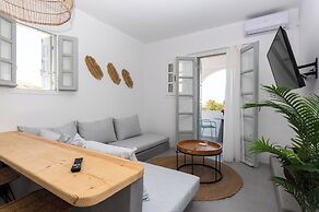 Nuvia Suites