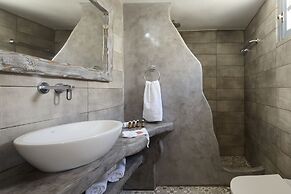 Nuvia Suites