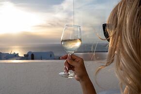 Nuvia Suites
