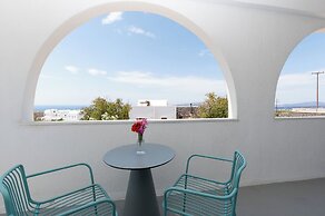 Nuvia Suites