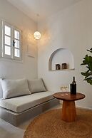 Nuvia Suites