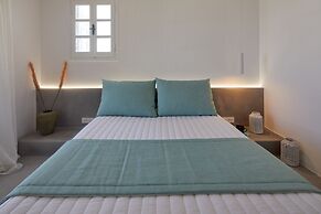 Nuvia Suites