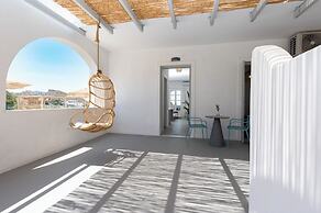 Nuvia Suites