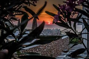 Nuvia Suites