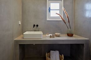 Nuvia Suites