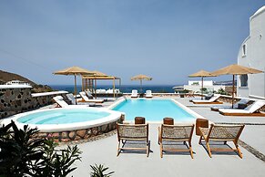 Nuvia Suites