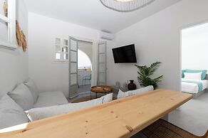 Nuvia Suites