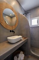 Nuvia Suites