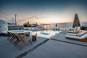 Nuvia Suites