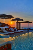 Nuvia Suites