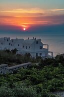 Nuvia Suites