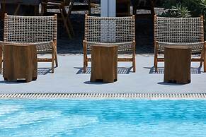 Nuvia Suites
