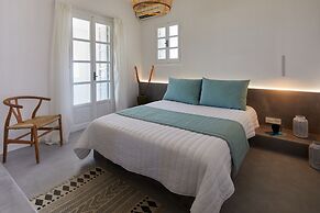 Nuvia Suites