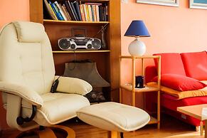 Comfortable and Fully Furbished apt in Center