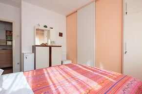 Comfortable and Fully Furbished apt in Center