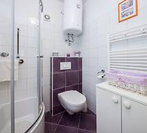 Comfortable and Fully Furbished apt in Center
