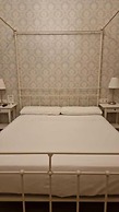 Hostal Lumine Suites by gaiarooms