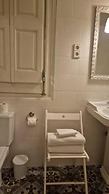 Hostal Lumine Suites by gaiarooms