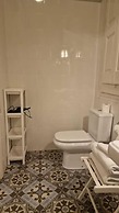 Hostal Lumine Suites by gaiarooms