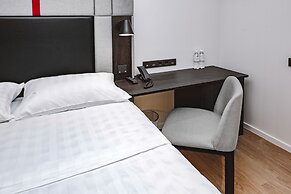 Maxima Domodedovo Hotel