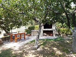 House With Large Garden, Right Next to the River
