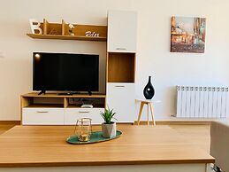Gardenia Apartments