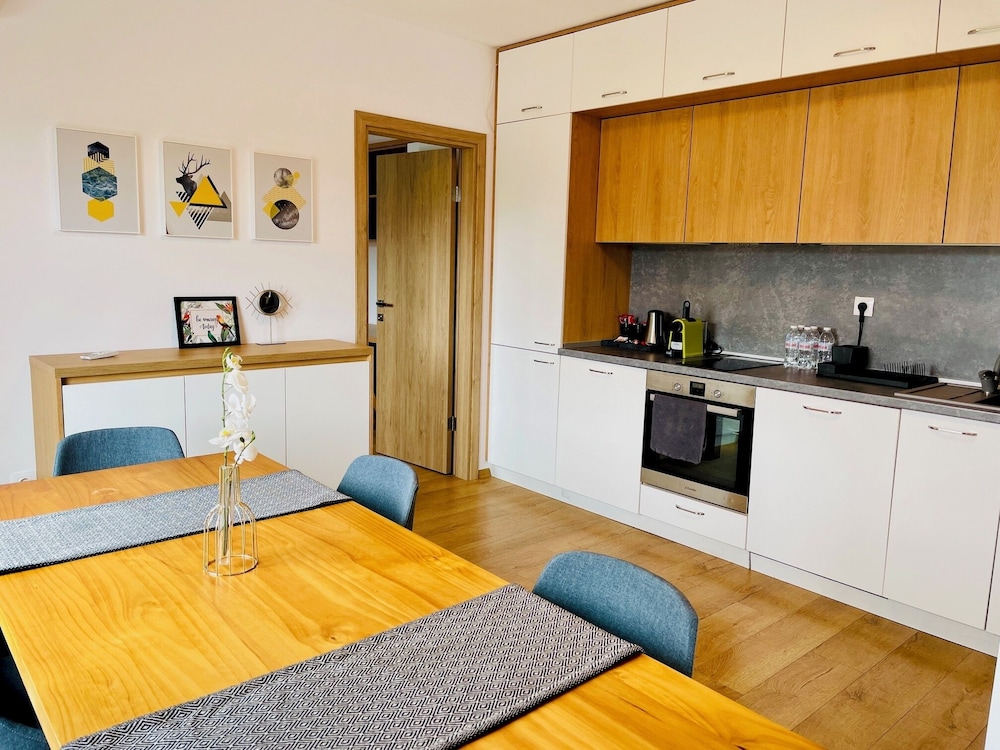 Gardenia Apartments