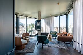 Mayer House