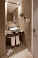 Gold Lagoon Kosher Hotel