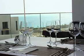 Gold Lagoon Kosher Hotel
