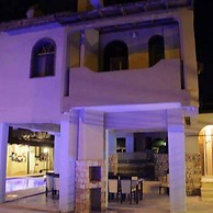 Ozden Eren Hotel