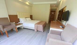 Ozden Eren Hotel