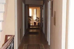 Ozden Eren Hotel