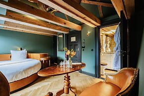 Hotel The Noblemen
