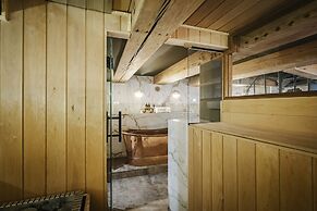 Hotel The Noblemen