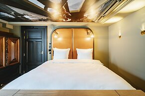 Hotel The Noblemen
