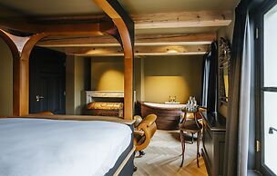 Hotel The Noblemen