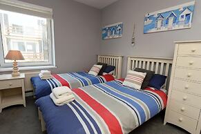 Mermaid Apartment - Sea Front Apartment With Views