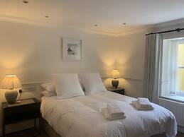 2 South Beach Court - Beach Front Apartment