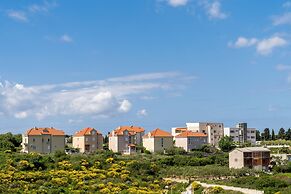 A2 - Modern apt With the Terrace & sea View