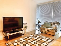 Elegant Apartment in The Wharf