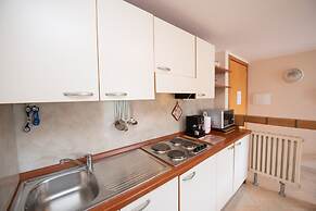 Feeling House