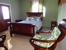 Marvettes Hideaway