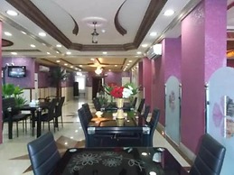 Arabian Palm Hotel