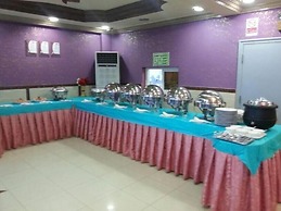 Arabian Palm Hotel