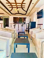 Arabian Palm Hotel